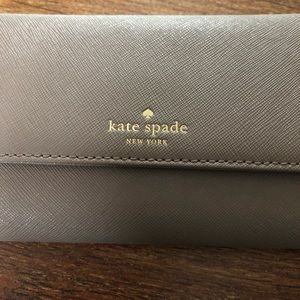 Kate spade iphone6 wallet